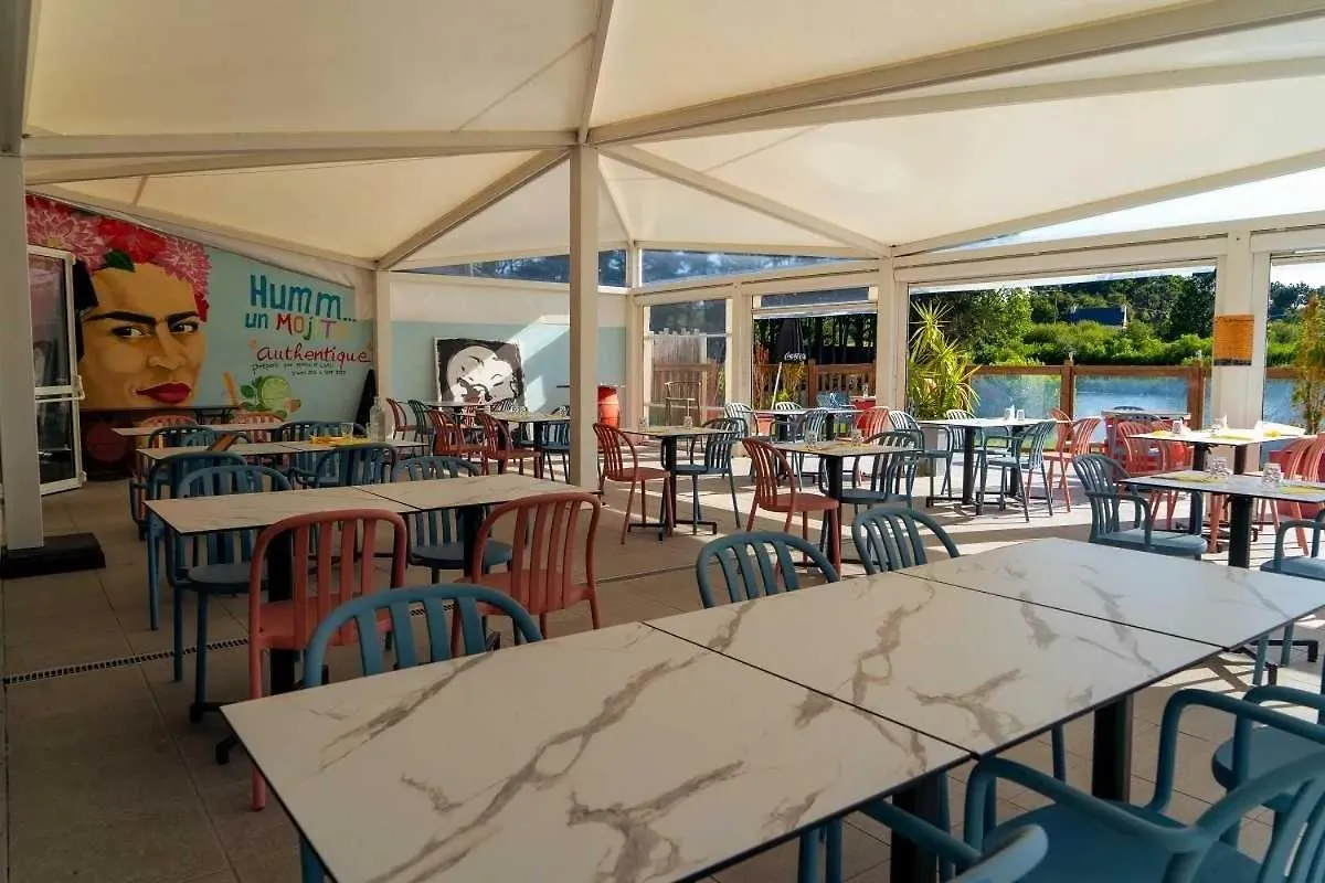 Camping 4 Etoiles - Piscine - Eeiaee La Trinité-sur-Mer 0*,